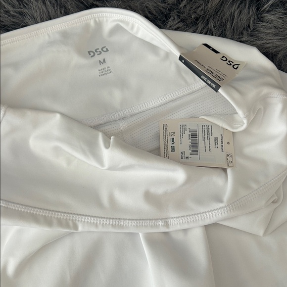 Skort - Picture 2 of 3